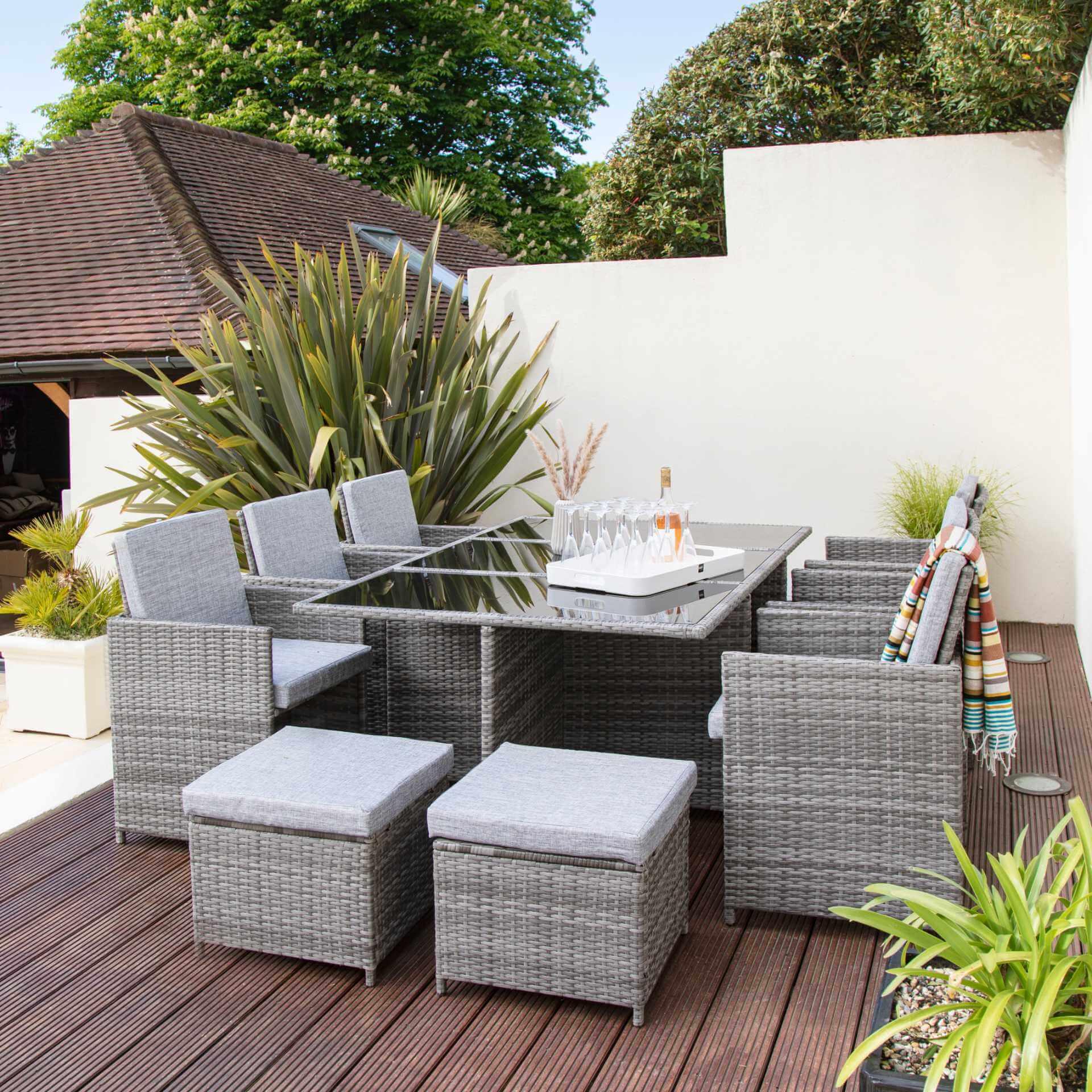 Cube 10 Seater Rattan Garden Dining Set with Grey Parasol - Grey Weave - Image 3
