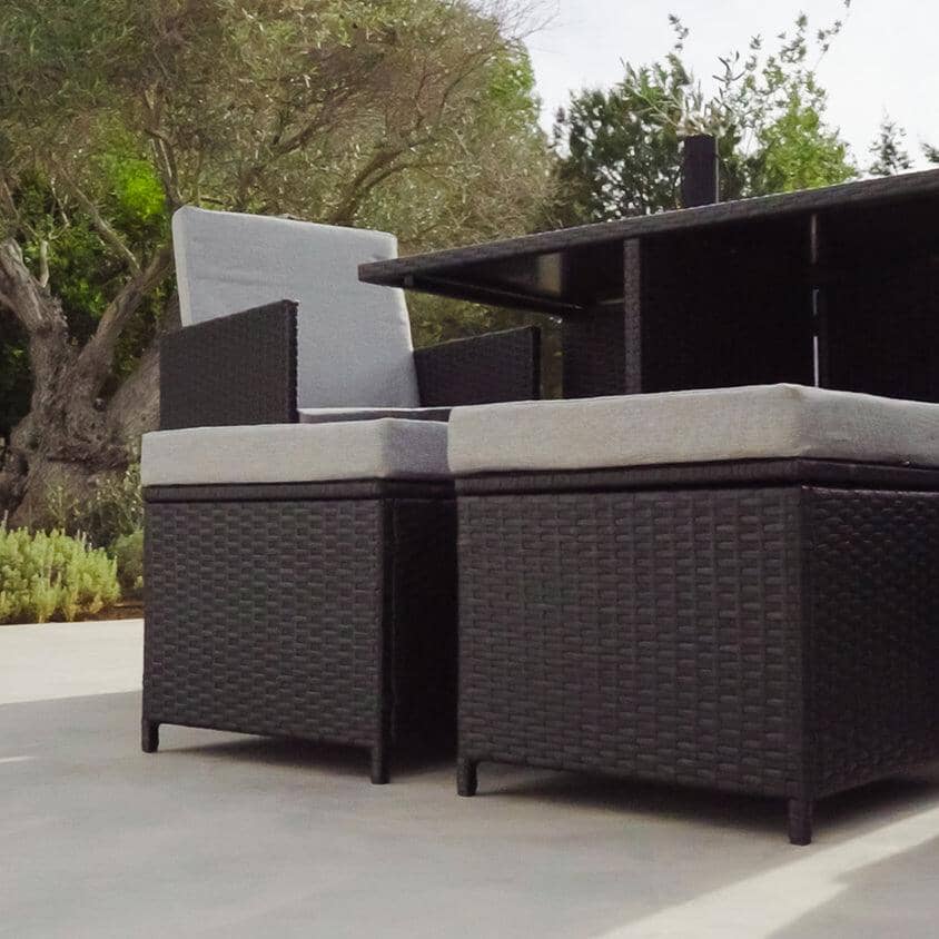 Cube 8 Seater Rattan Outdoor Dining Set with Grey Parasol - Black Weave - Image 6