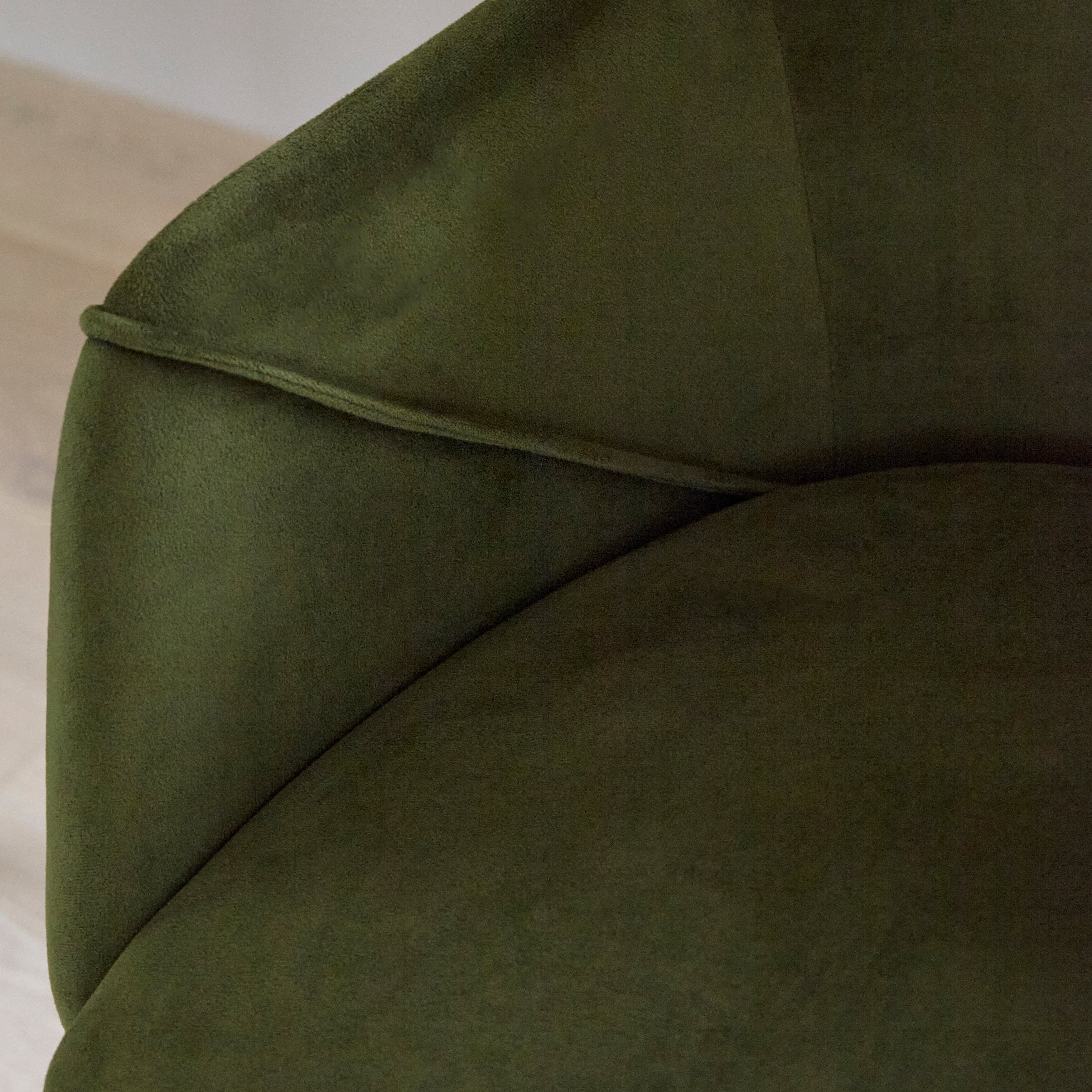 Jade Mango Wood Round Dining Table Set - 4 Seater - Freya Fern Green Armchairs with Black Legs - Image 10