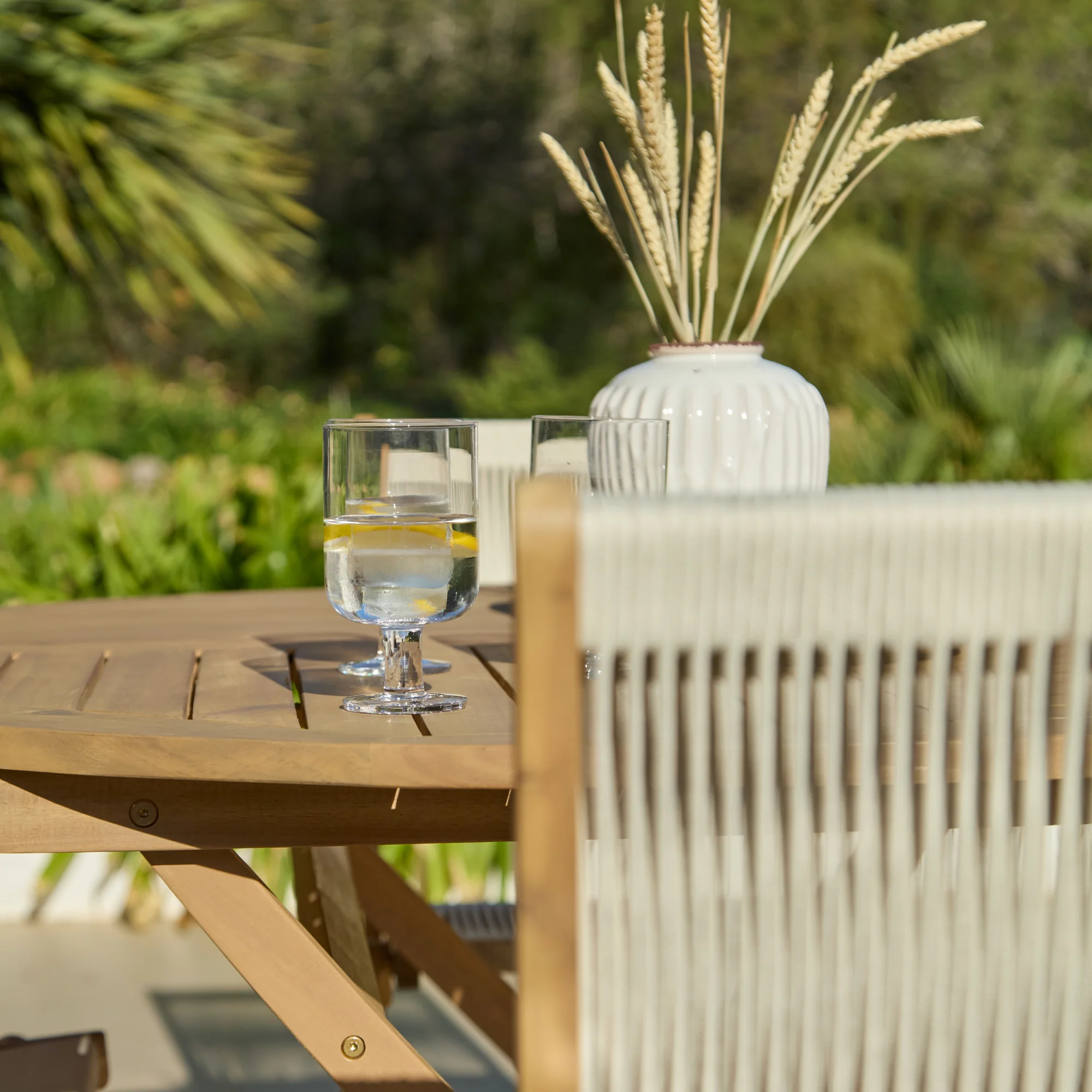 Ashby 4 Seater White Acacia Garden Dining Set with Cove Beige Rope Chairs - 130cm - Image 6