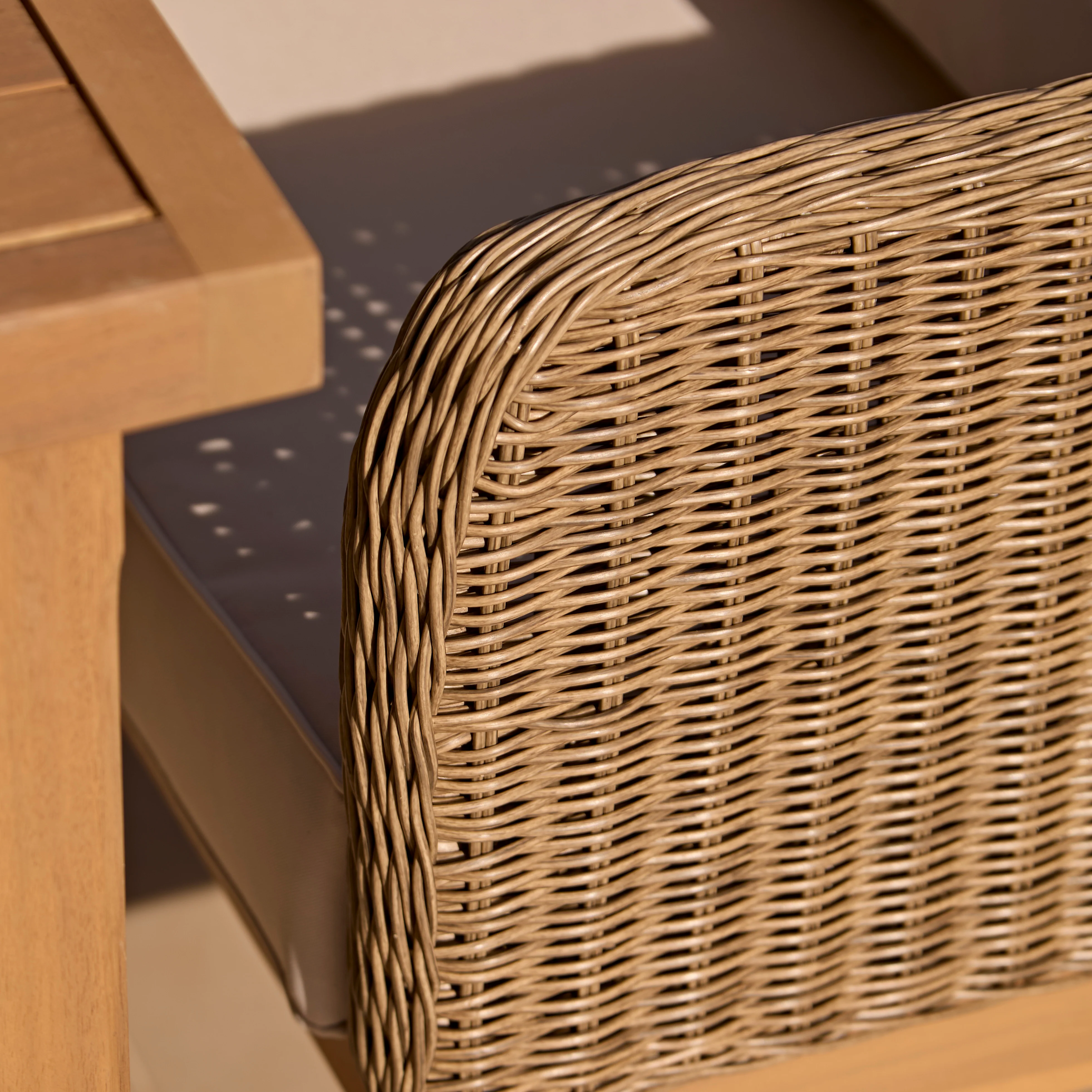 Harlyn 4 Seater Wooden Garden Dining Set with Harlyn Chairs - 160cm - Image 3