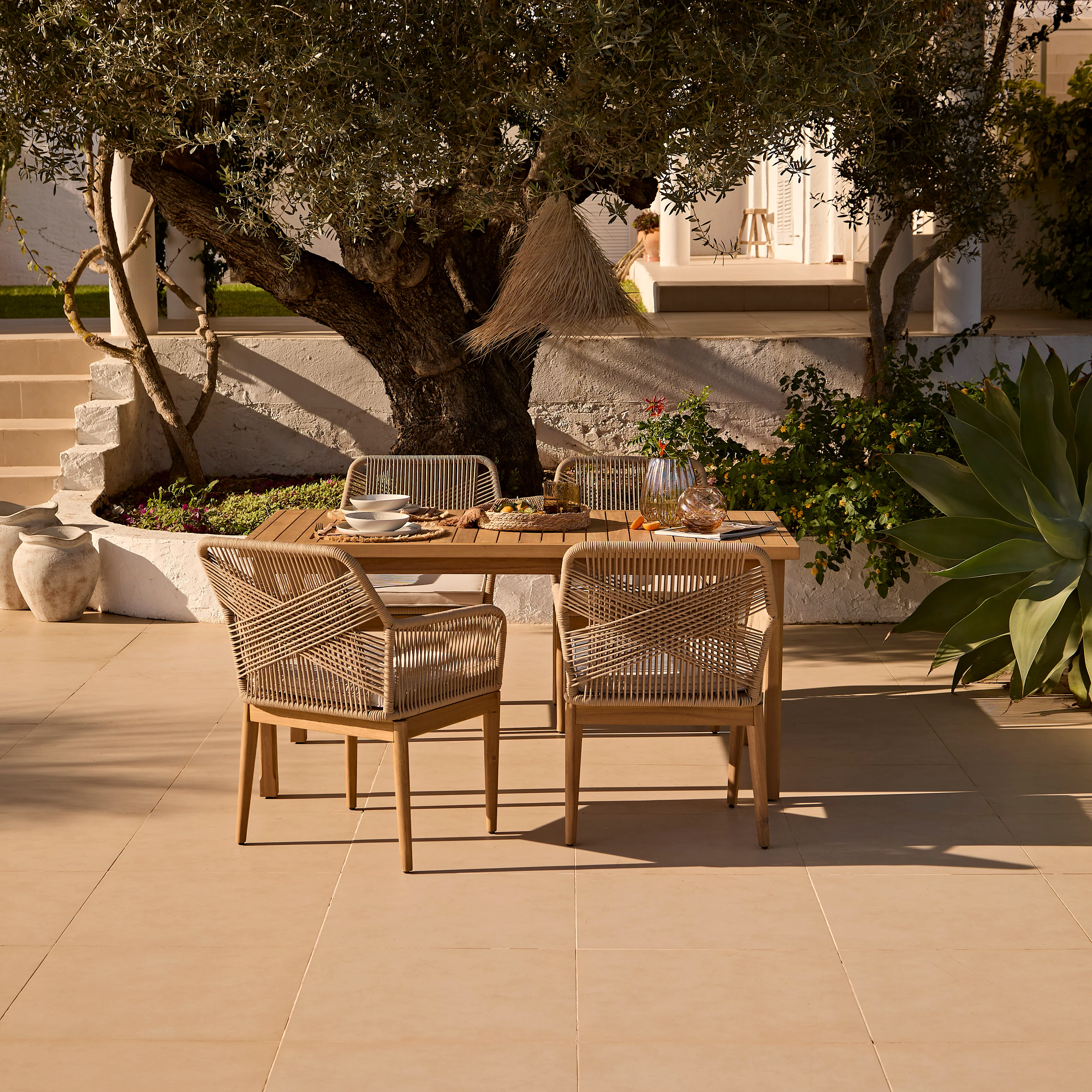 Harlyn 4 Seater Wooden Garden Dining Set with Killian Chairs - 160cm - Image 4