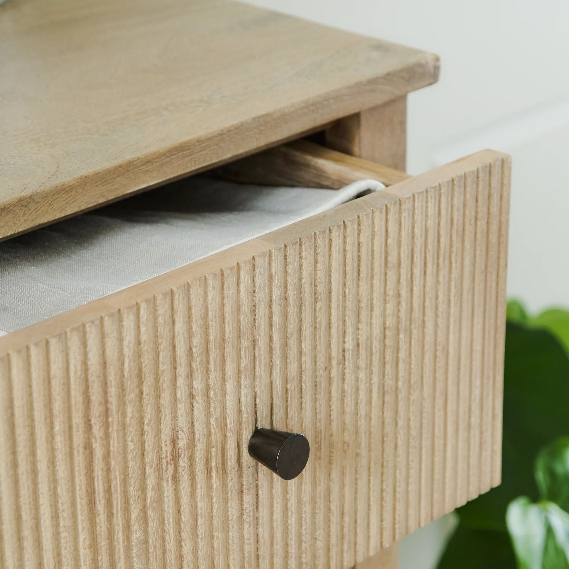 Jade 5 Drawer Tallboy - Chalked Mango Wood - Image 6