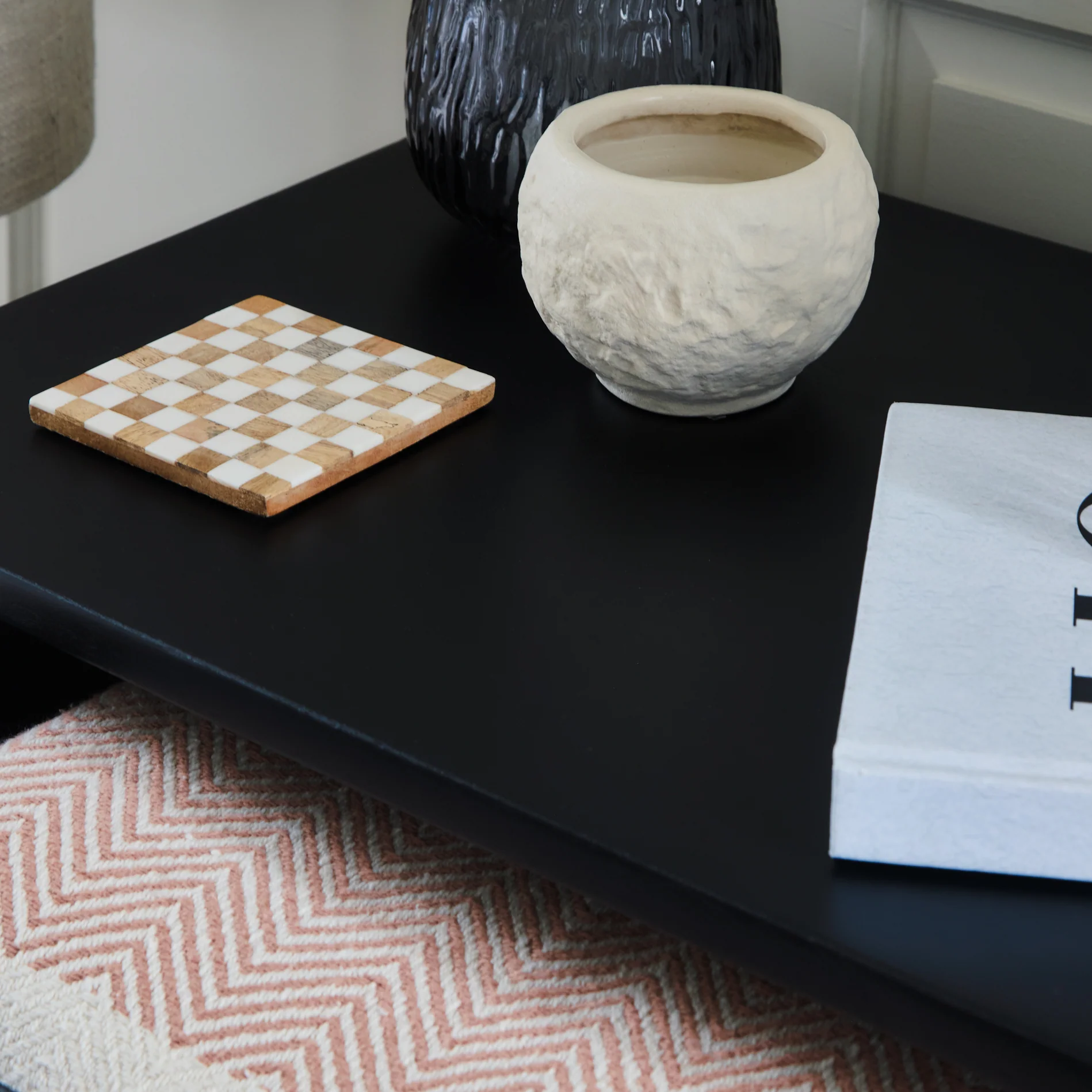 Jade 3 Drawer Chest of Drawers - Jet Black - Image 5