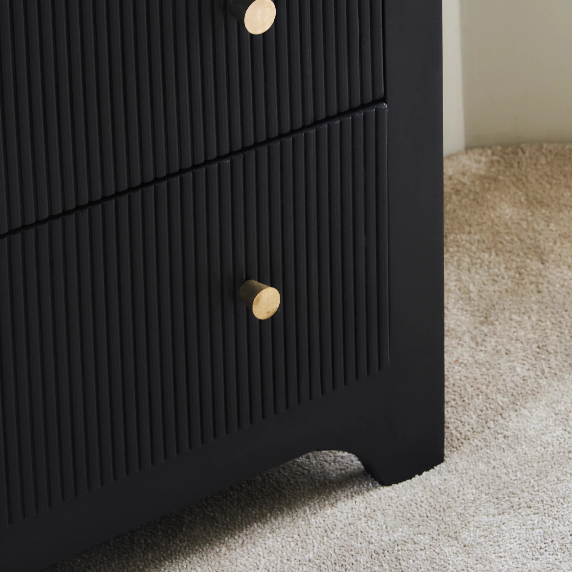 Jade 3 Drawer Chest of Drawers - Jet Black - Image 6