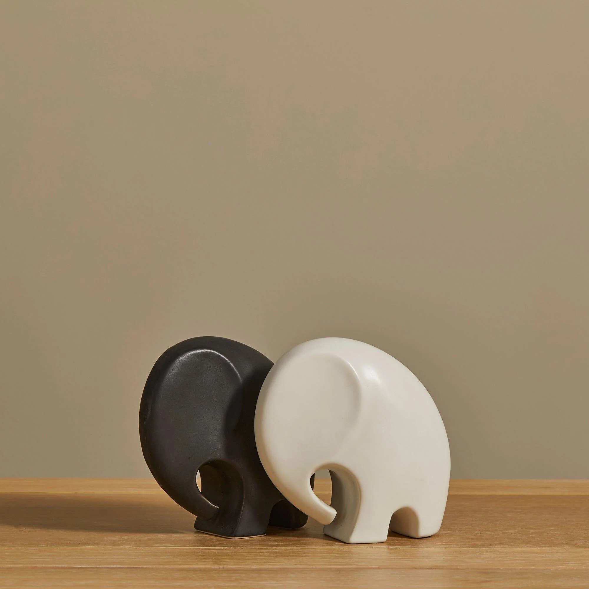 Meru 15cm Ceramic Elephant Ornament - White - Image 3