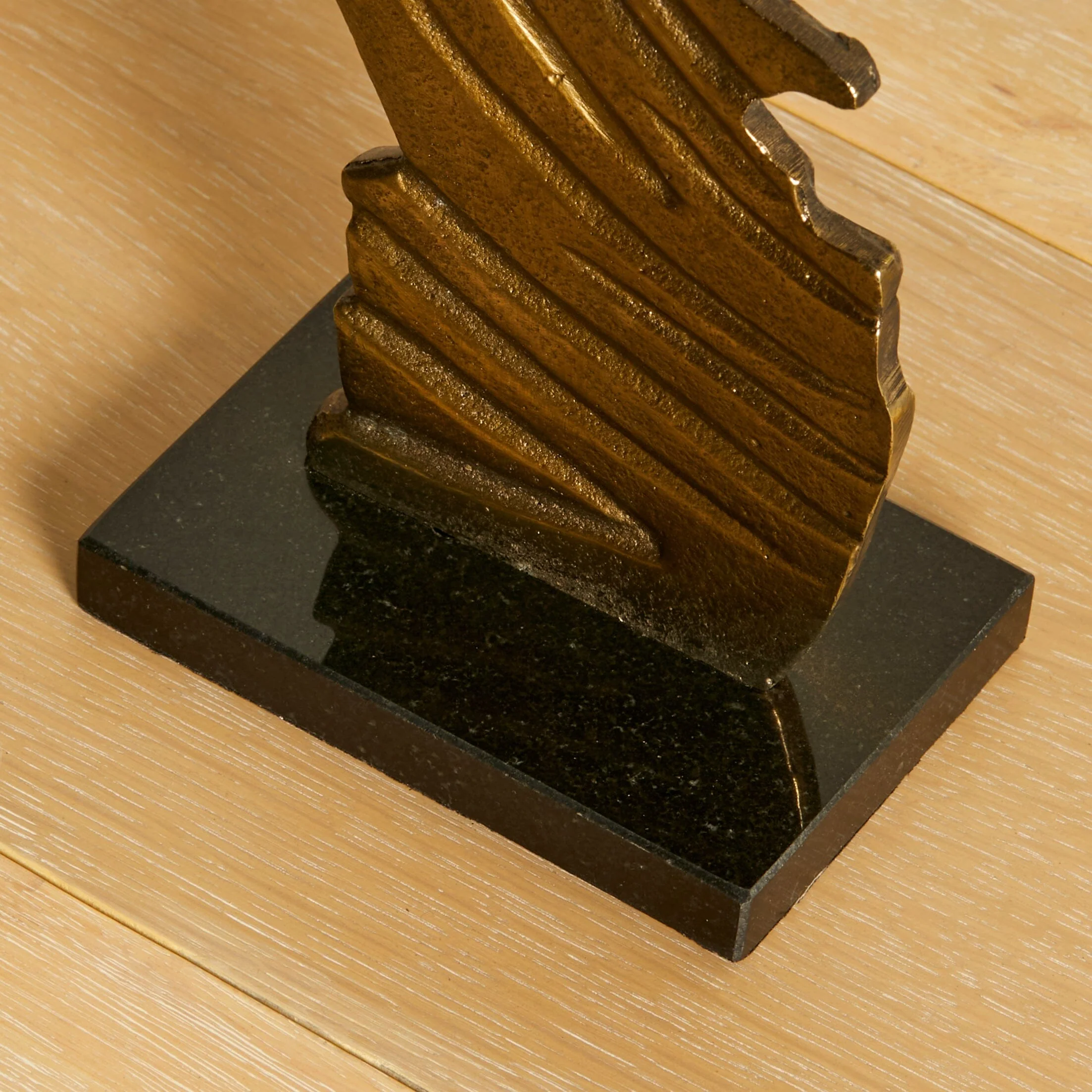 Newbury 44cm Metal Horse Ornament - Gold - Image 4