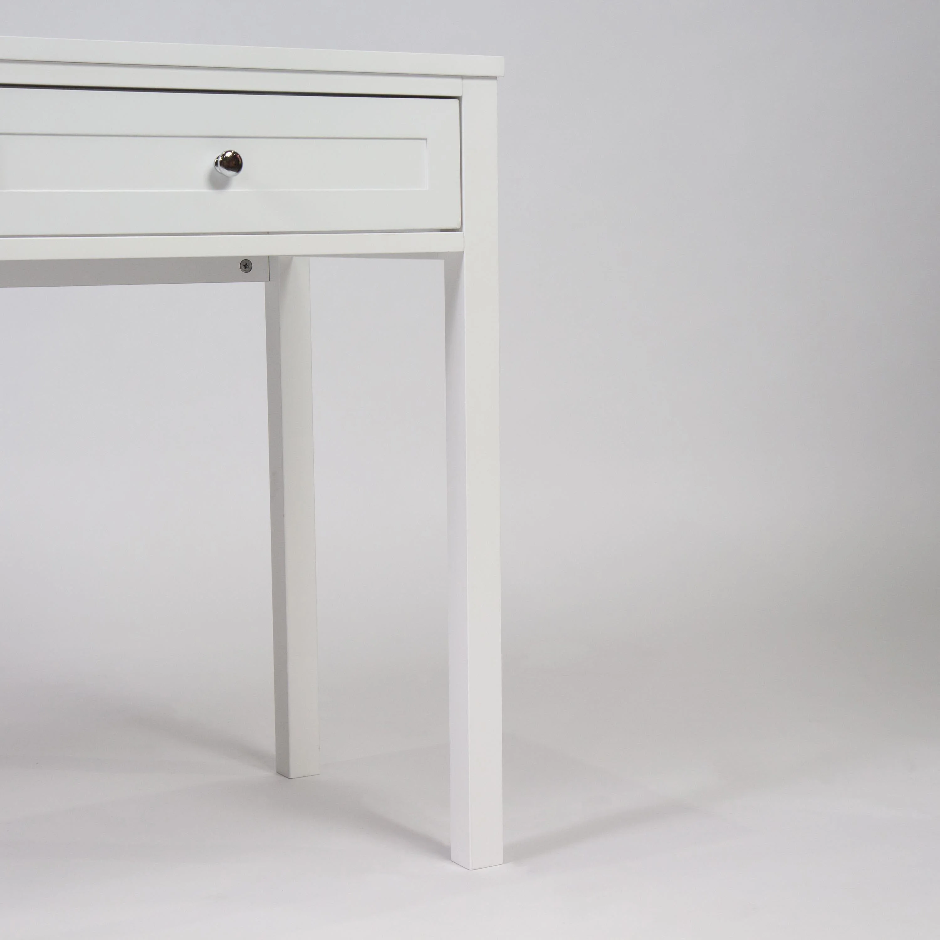 Stevie White Dressing Table with Drawers - Image 7