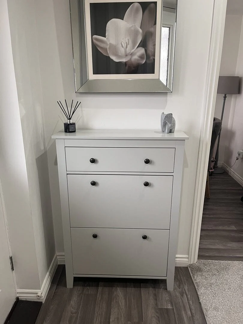 Sandhurst Shoe Cabinet - 3 Door - Grey - Image 9