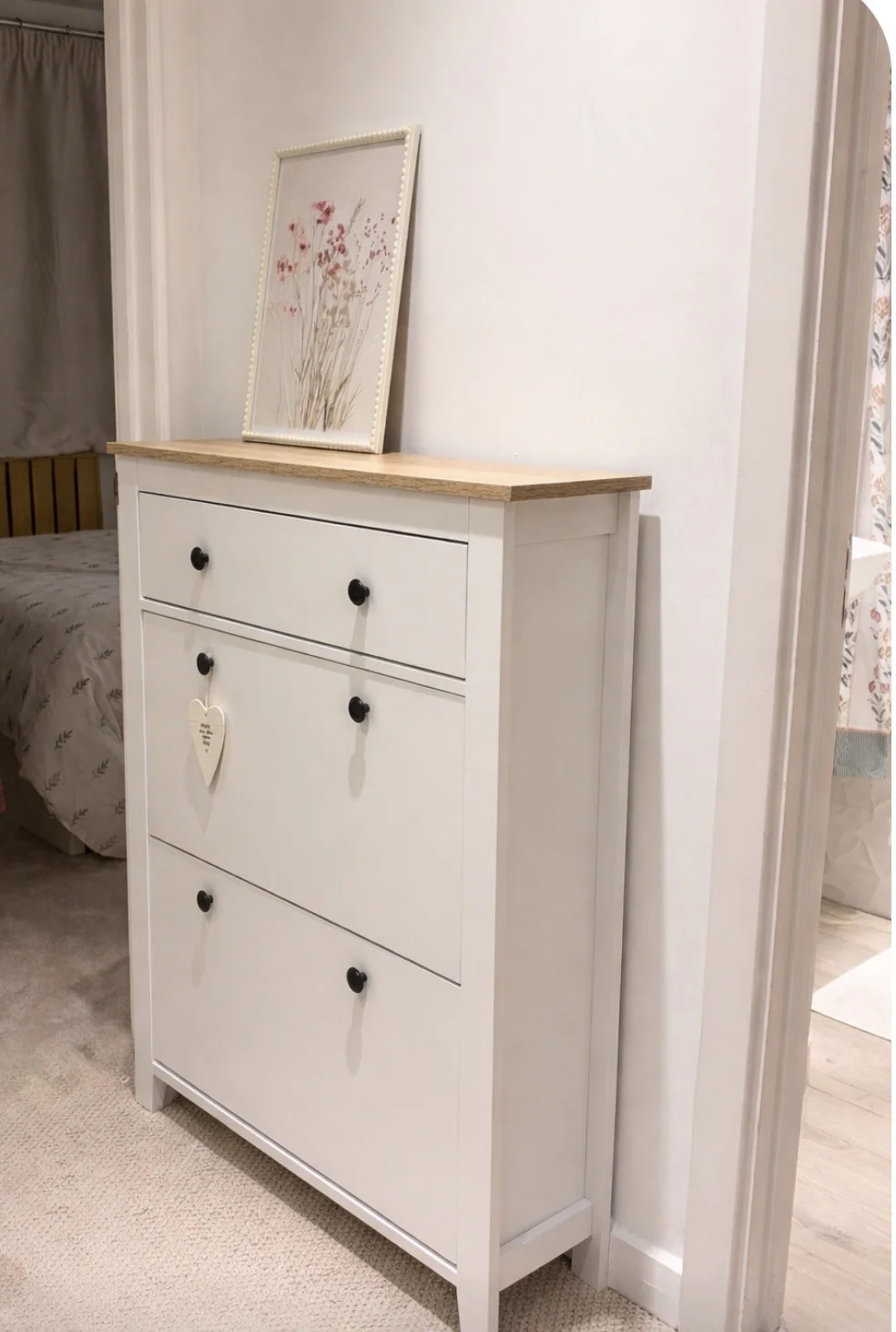 Sandhurst Shoe Cabinet - 3 Door - White & Oak Effect - Image 3